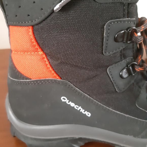 Quechua Hiking Boots Waterproof ( Trek 100) - Picture 2 of 4